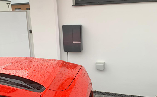 Electric Car Charger Silverstone